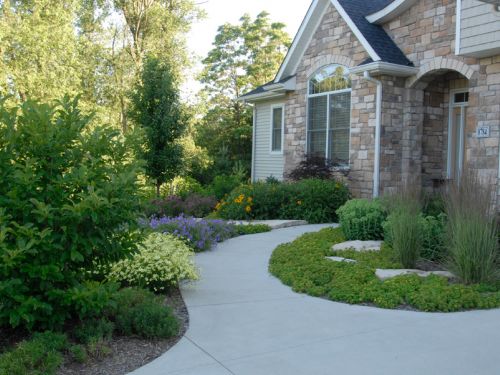 Curb Appeal - Naylor Landscape Management